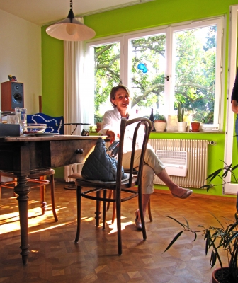 Stromsparen durch die richtige Wandfarbe; Foto: Rainer Sturm / pixelio.de Stromsparen durch die richtige Wandfarbe; Foto: Rainer Sturm / pixelio.de